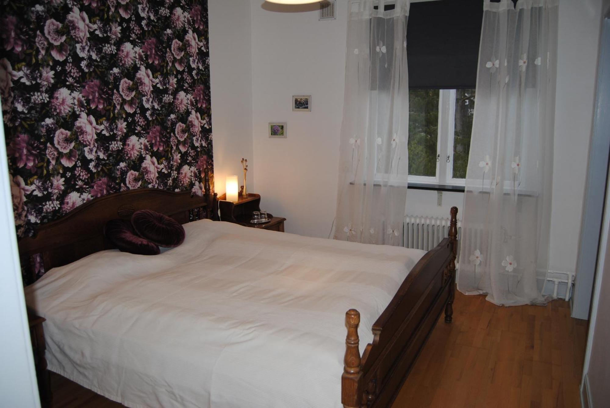 Villa Karlloesa - Bed And Breakfast Malilla Bagian luar foto